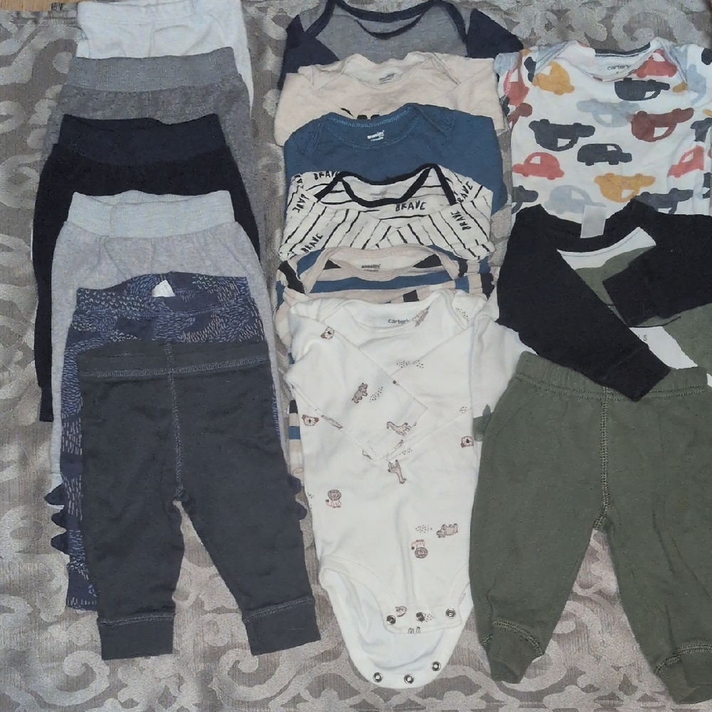 Baby Clothing Set with Onesies and Pants